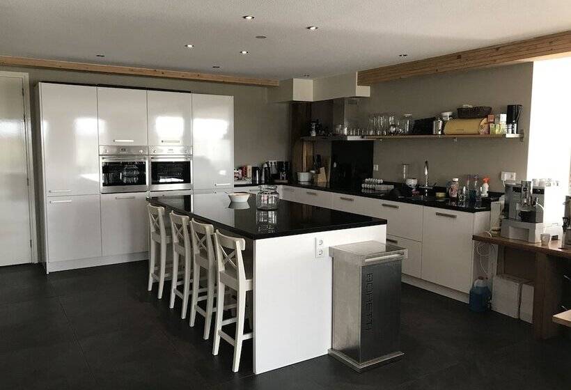 اتاق استاندارد, Boerderij De Waard