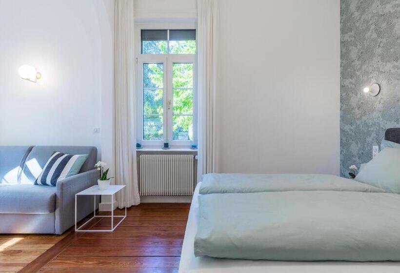 اتاق استاندارد چهار تخته, Chambre D Hôtes Du Côté Des Remparts