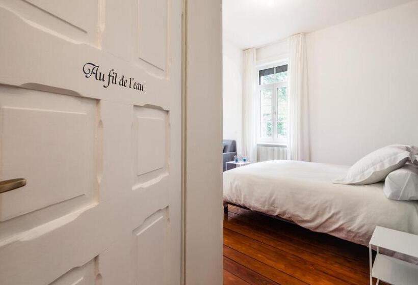 اتاق استاندارد چهار تخته, Chambre D Hôtes Du Côté Des Remparts