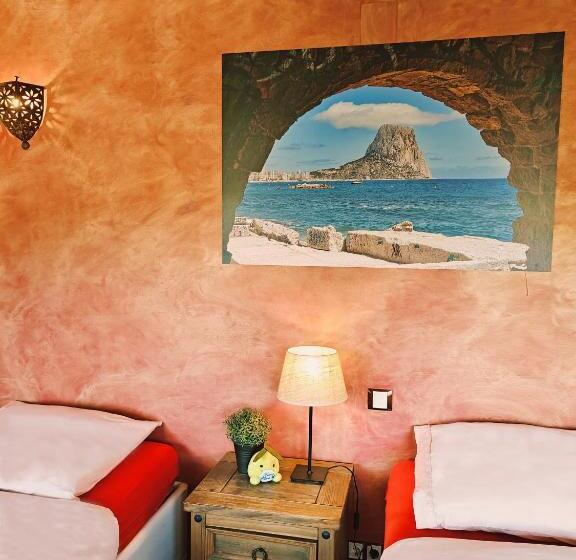 اتاق استاندارد چهار تخته, Finca Oliva