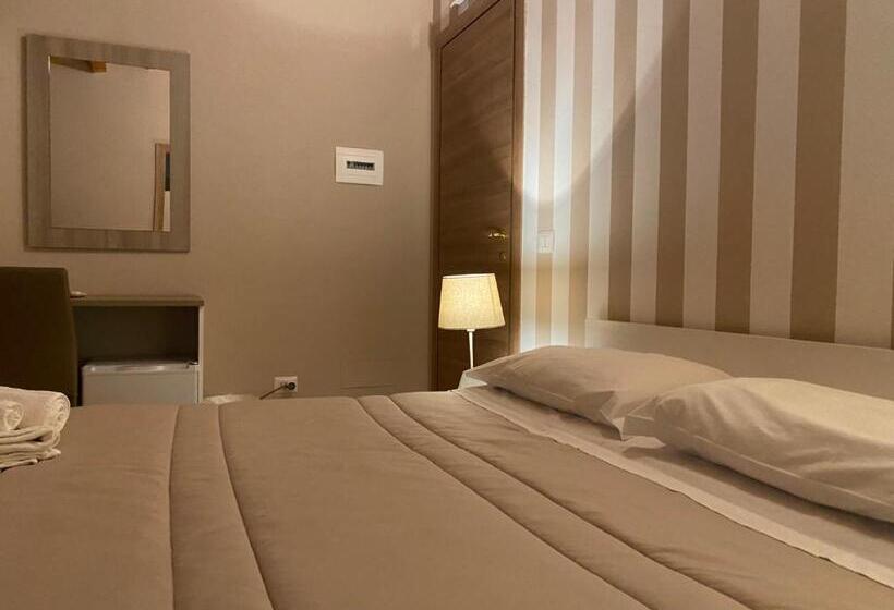 اتاق استاندارد با تخت بزرگ, La Valle Degli Ulivi