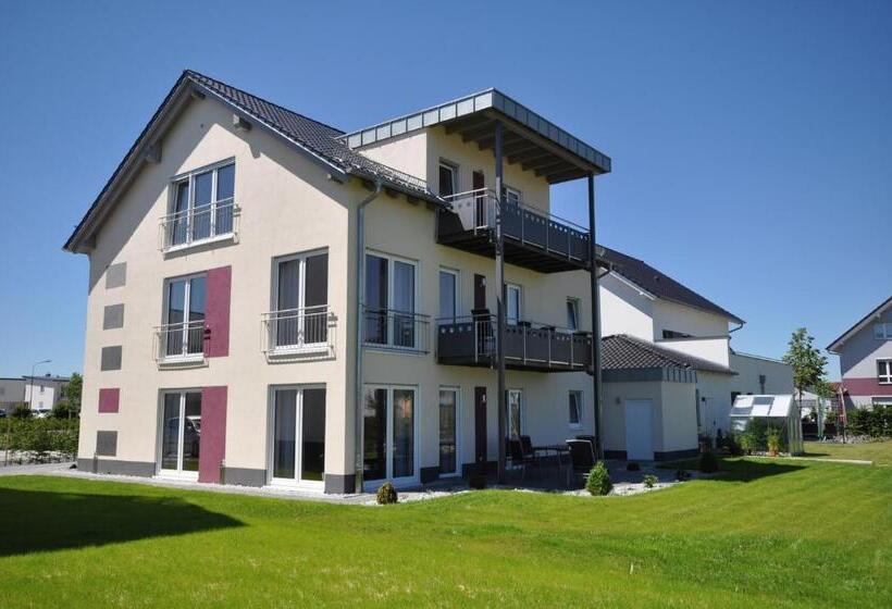 آپارتمان 1 خوابه با بالکن, Komfortable Apartment Wohnung