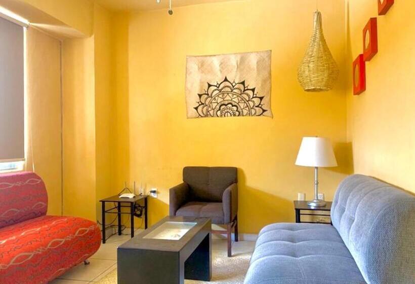 استودیوی استاندارد, Andressa Mia Apartments