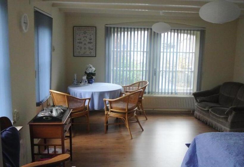 اتاق استاندارد با چشم‌انداز باغ, B&b De Noordenberg