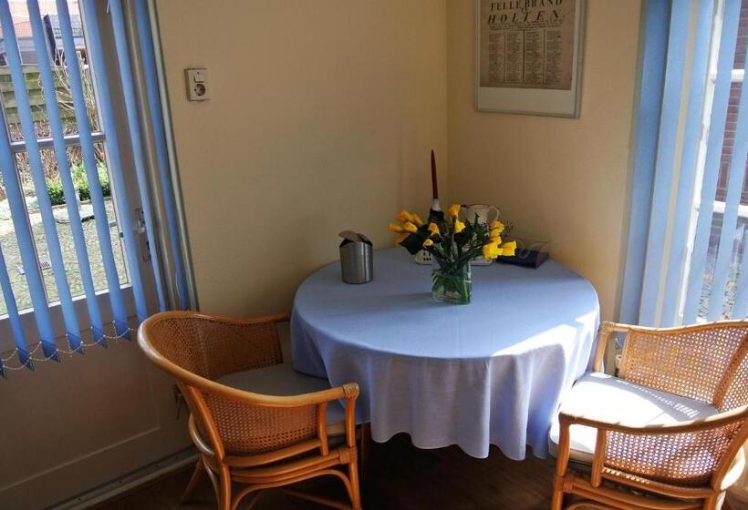 اتاق استاندارد با چشم‌انداز باغ, B&b De Noordenberg