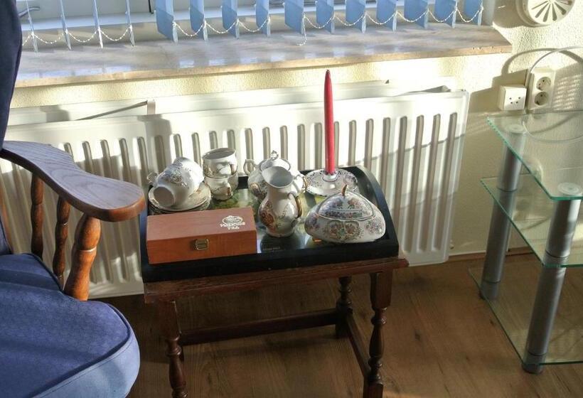 اتاق استاندارد با چشم‌انداز باغ, B&b De Noordenberg