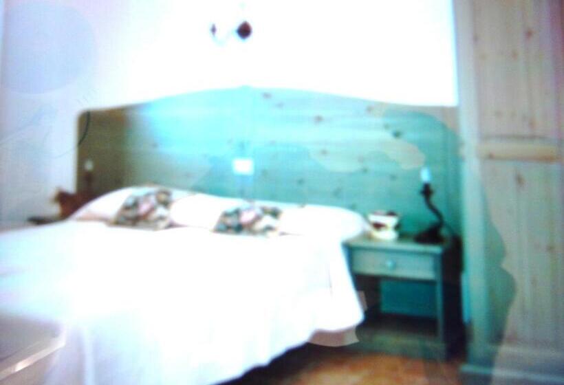 اتاق ساده سه‌ نفره, B&b Baglio Maragani