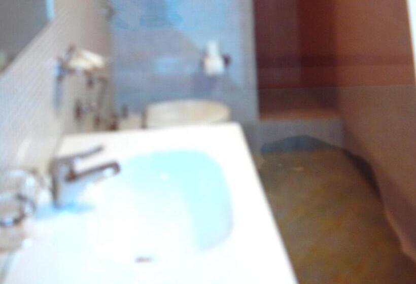 اتاق کلاسیک چهارنفره, B&b Baglio Maragani