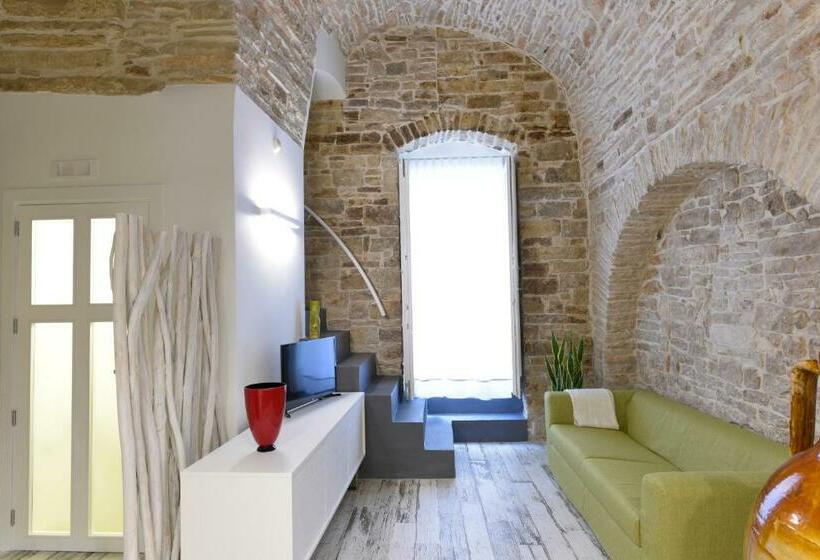 اتاق استاندارد, La Puglia Di Claudia