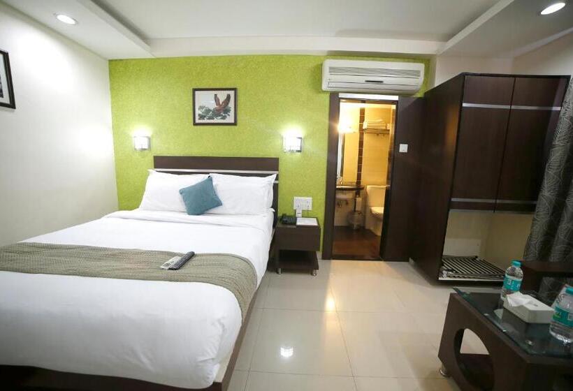 اتاق لوکس, Click Hotel Yuvraj