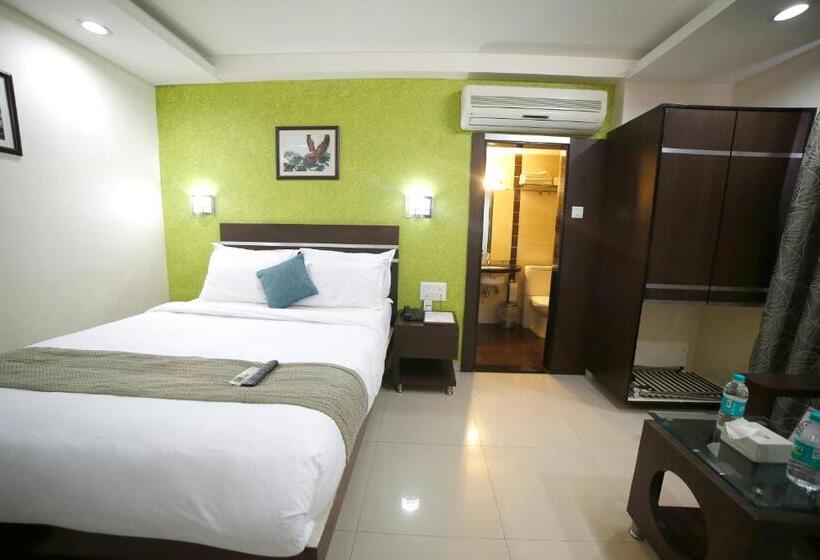 Deluxe Room, Best Western Yuvraj