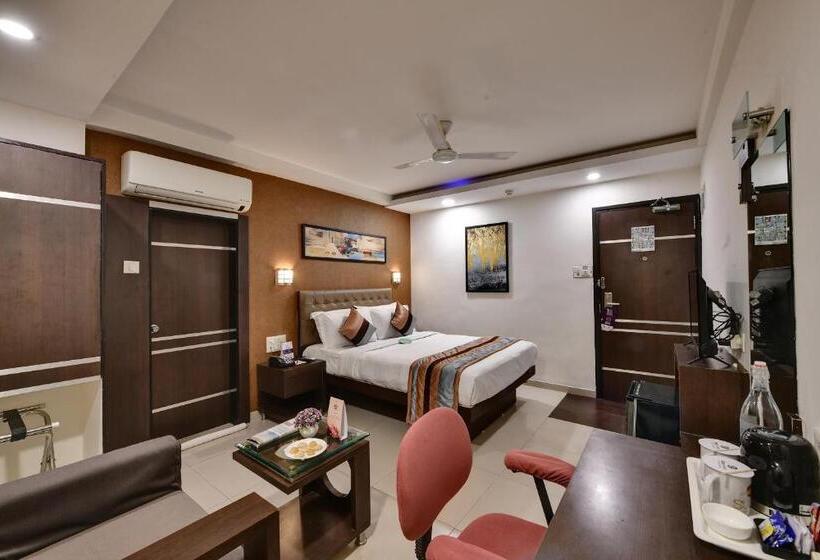 Deluxe Room, Best Western Yuvraj