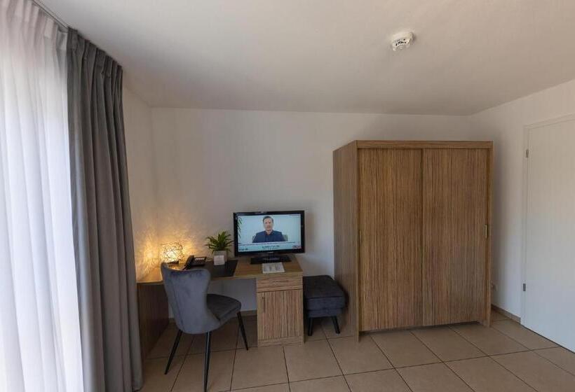 Appartement Confort 1 Chambre, Boardinghouse Home   Adults Only