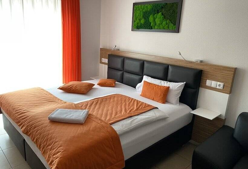 آپارتمان 1 خوابه, Boardinghouse Home   Adults Only