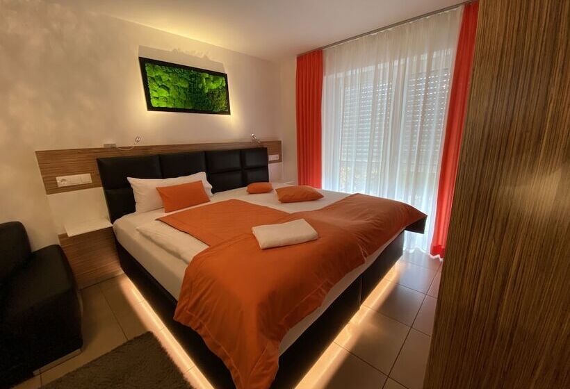 آپارتمان 1 خوابه, Boardinghouse Home   Adults Only