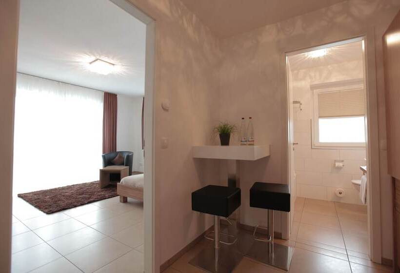 آپارتمان راحتی 1 خوابه, Boardinghouse Home   Adults Only