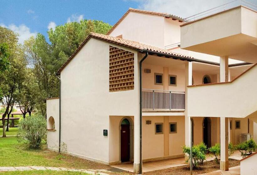 اتاق راحتی سه تخته, Garden Toscana Resort