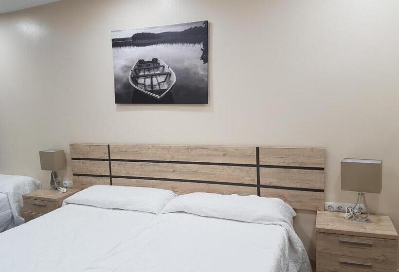 اتاق استاندارد سه نفره, Hogar Del Puerto