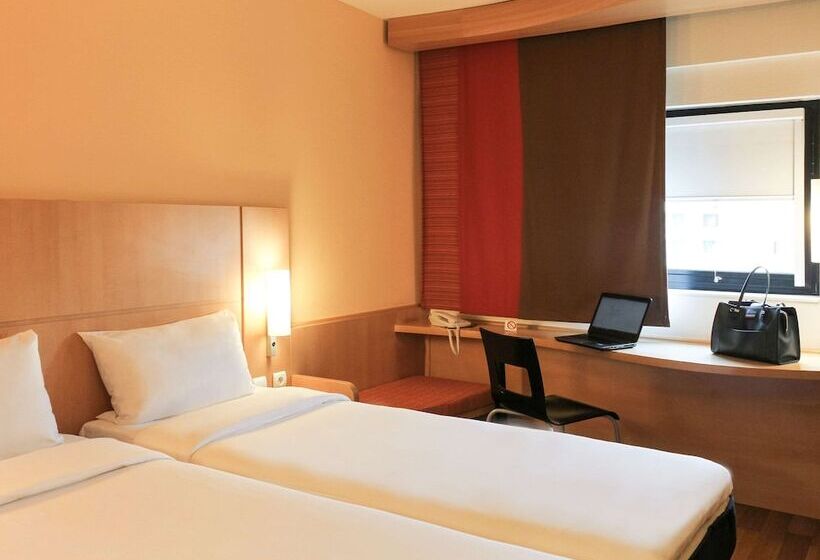 Chambre Standard, Ibis Alger Aéroport