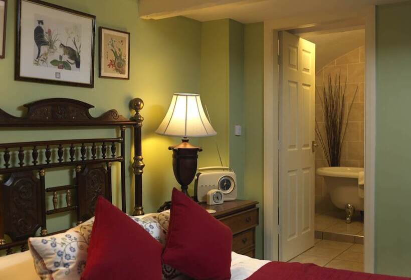 Superior Room, Shibden Mill Inn