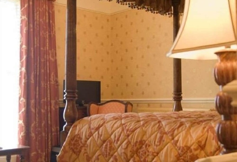 Standard Room, Stower Grange