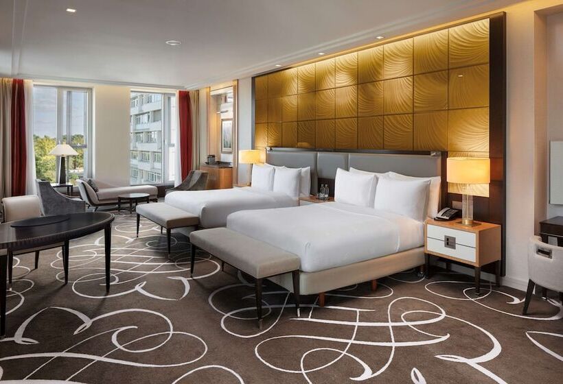 Junior Suite, Waldorf Astoria Berlin