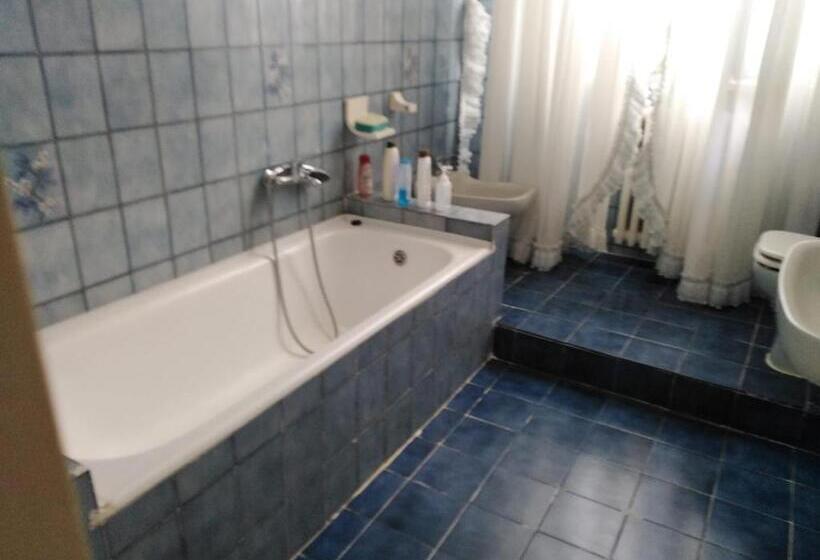 اتاق لوکس, Albisola Bed And Breakfast