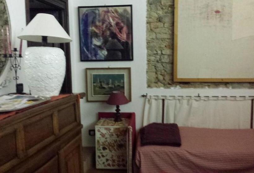 اتاق سوپریور با چشم‌انداز باغ, La Torretta   Cerreto Grue