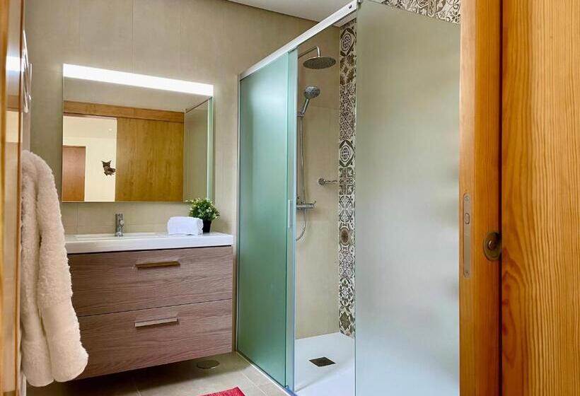 استودیوی استاندارد, Casa Do Pomar   Eido Do Pomar