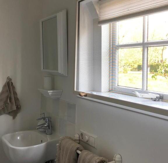 اتاق استاندارد با چشم‌انداز باغ, De Vink Bed & Breakfast