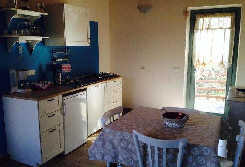 آپارتمان 1 خوابه با تراس, Agriturismo Conte Brunello