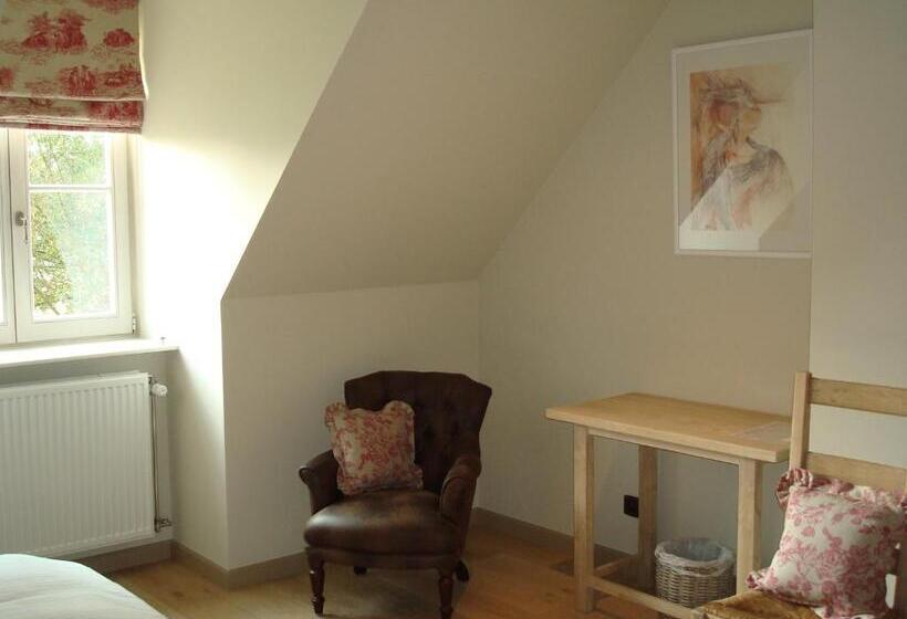 اتاق لوکس با چشم‌انداز باغ, B&b Hooglandhoeve