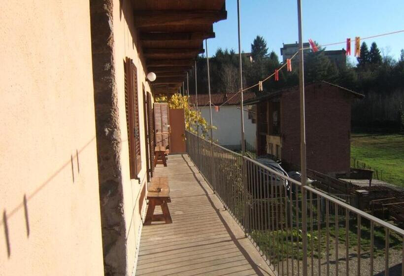 اتاق استاندارد سه نفره, Bed & Breakfast Varionda