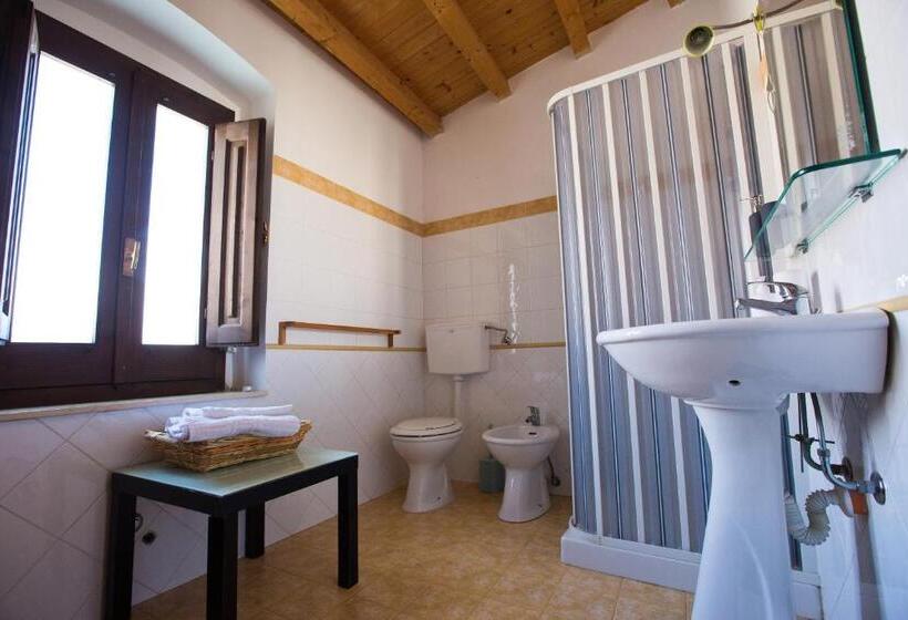 Standard room with outdoor bath, Experience Il Paesino