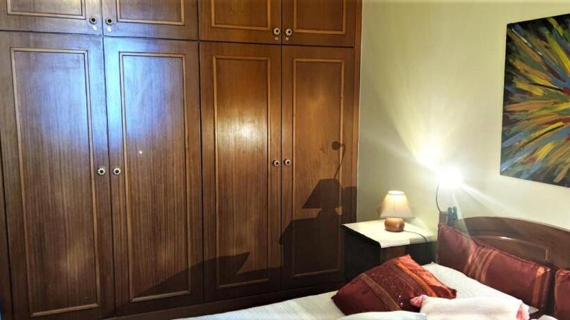 اتاق استاندارد, Madeira Native Motion Guest House