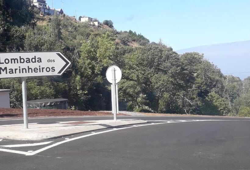اتاق خانوادگی با چشم‌انداز دریا, Madeira Native Motion Guest House