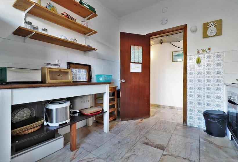 اتاق استاندارد سه نفره, Costa Norte Guesthouse