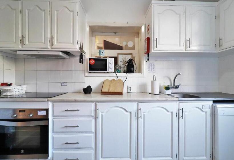 اتاق استاندارد سه نفره, Costa Norte Guesthouse