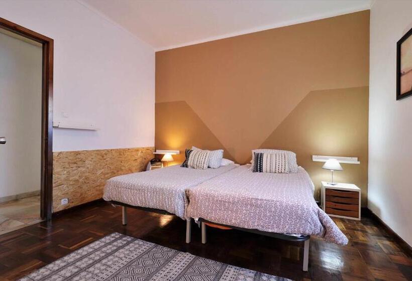 اتاق استاندارد سه نفره, Costa Norte Guesthouse