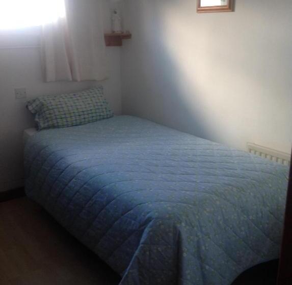 اتاق استاندارد, Divine Mercy B&b