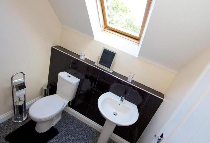 اتاق لوکس, Henbere Farm B&b
