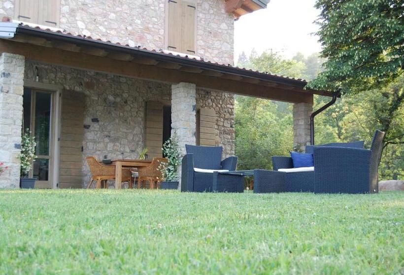 ویلای 3 خوابه, Agriturismo Casa Del Castagneto