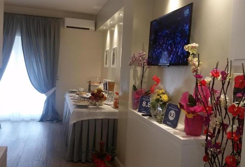 اتاق استاندارد سه تخته با بالکن, B&b Diamante Raro