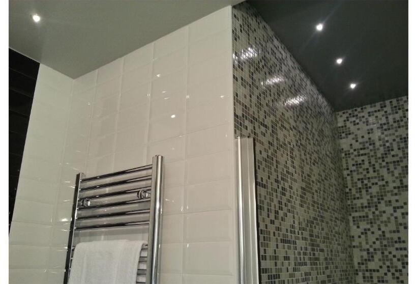 اتاق استاندارد سه تخته با بالکن, B&b Diamante Raro