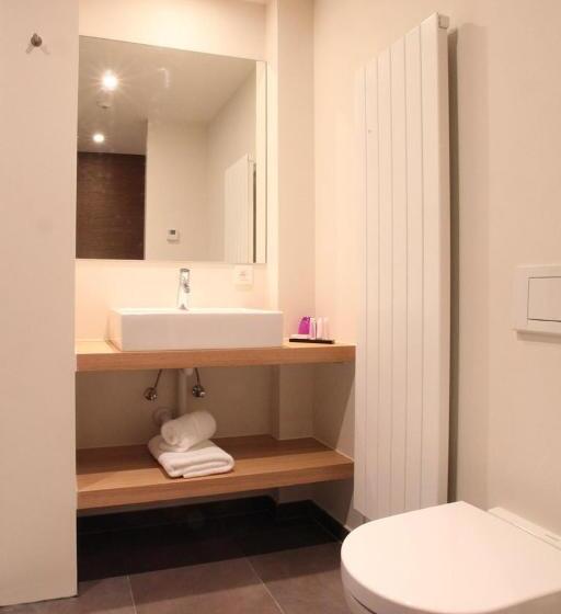 اتاق استاندارد یک نفره, B&b 2sprong