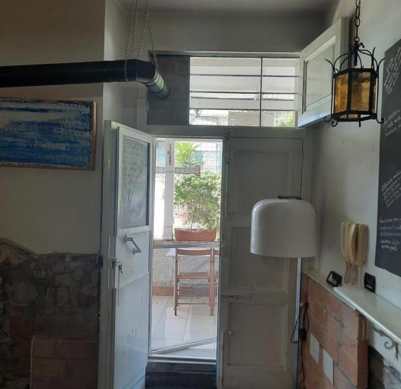 آپارتمان 1 خوابه همکف, B&b Letizia