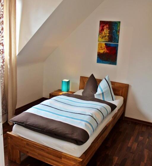آپارتمان 2 خوابه با بالکن, Bel Etage