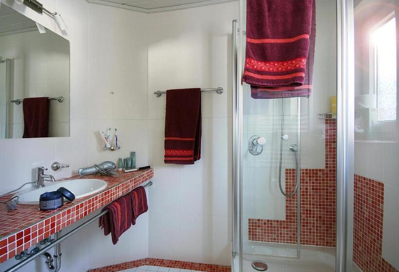 اتاق استاندارد, Haus Quentin