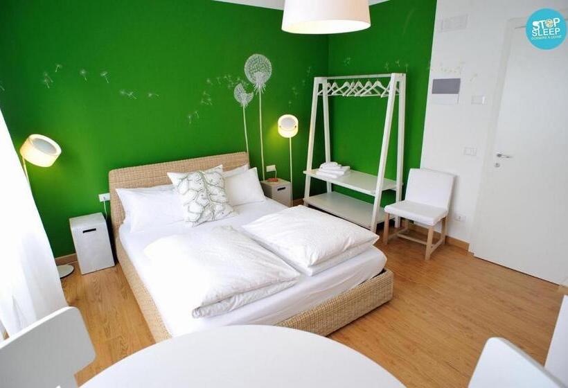 استودیوی استاندارد, Stop & Sleep Udine Fronte Ospedale Civile