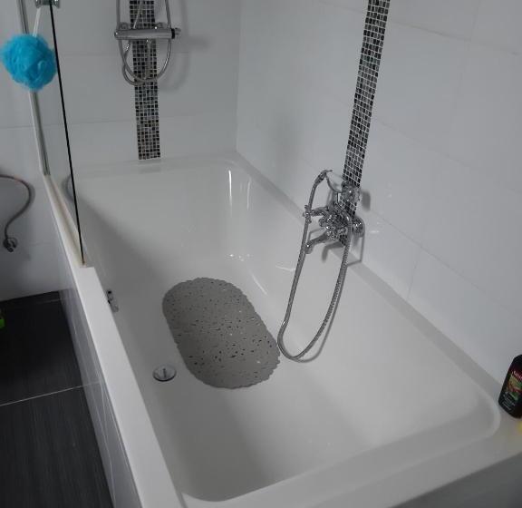 سوییت, B&b Chatelet Cremers